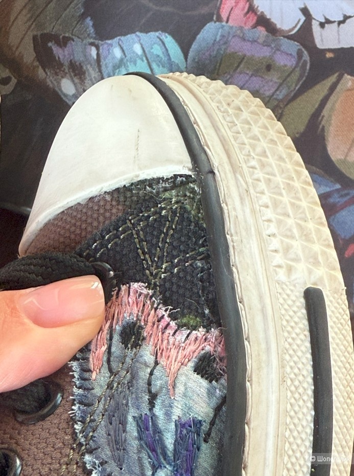 Keды Valentino 35