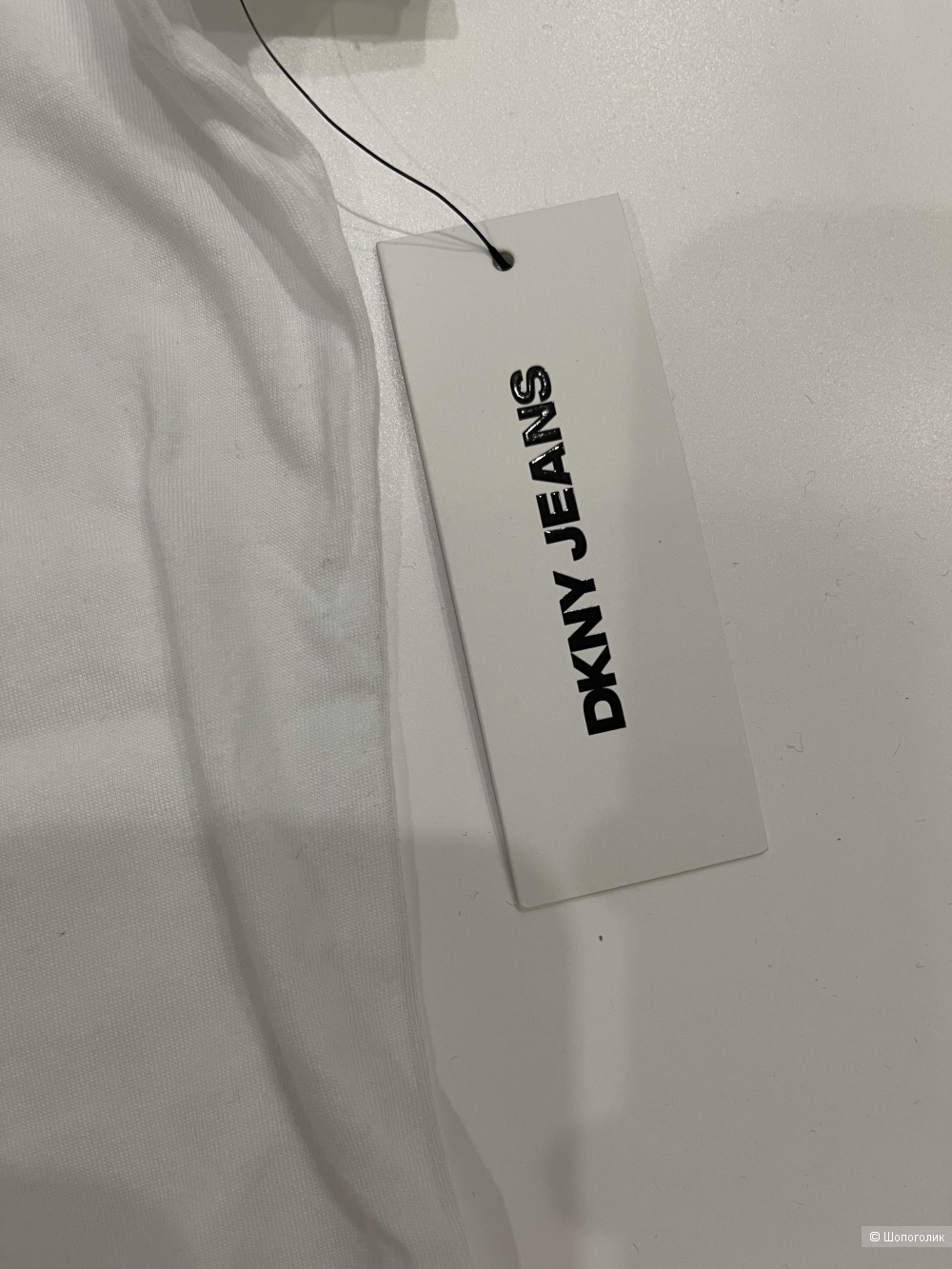 Футболка DKNY размер S (44)
