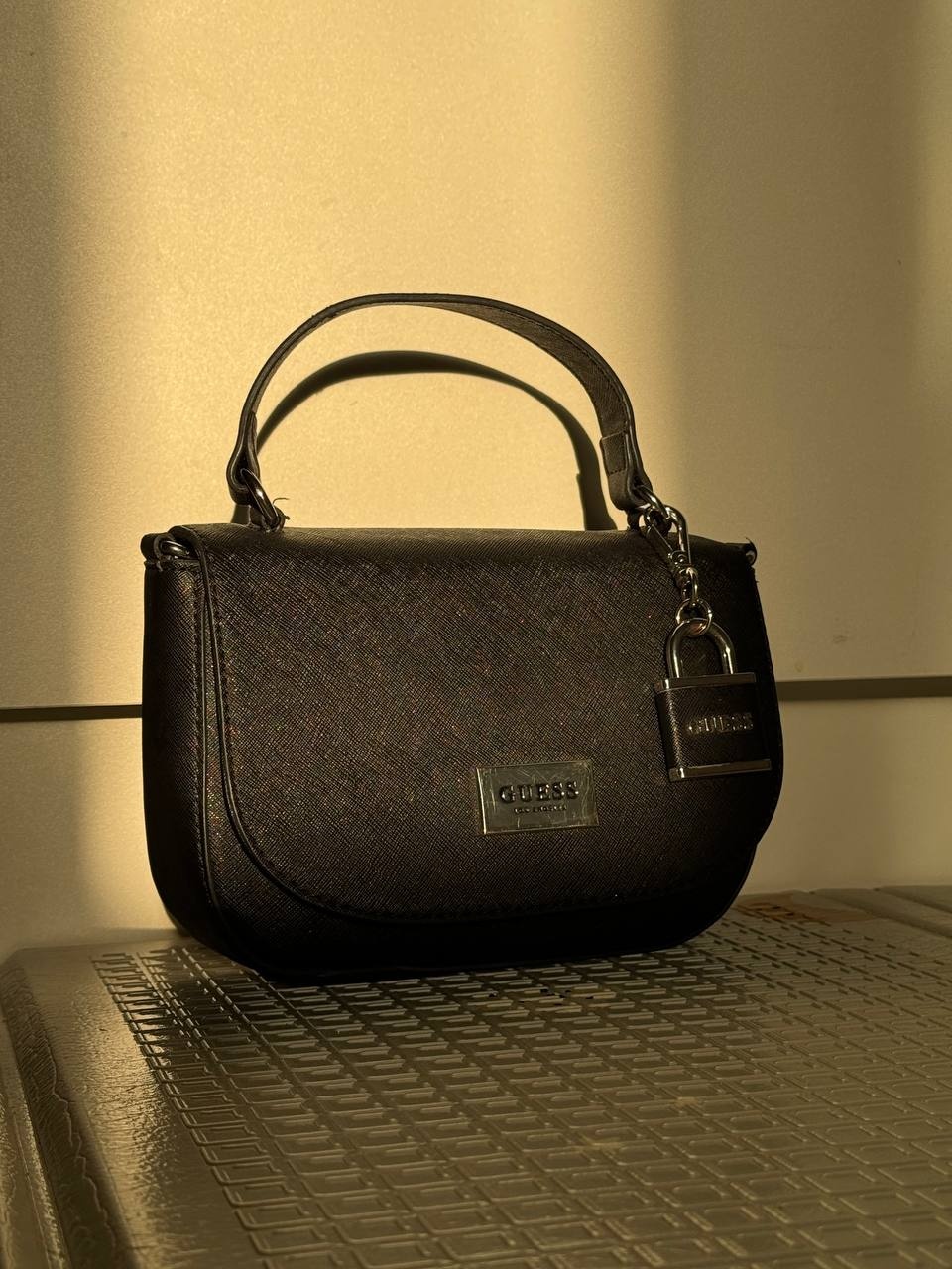 Сумка guess