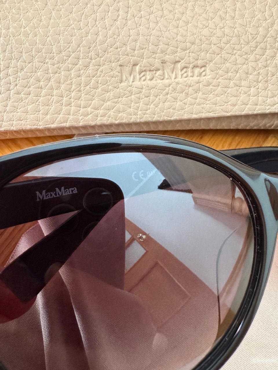 Очки MaxMara.