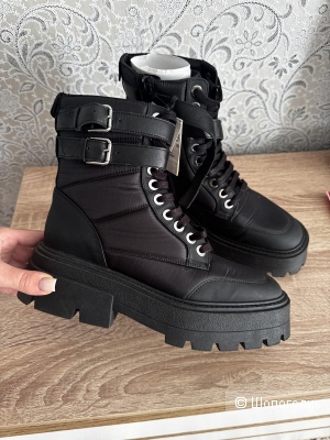 Ботинки Zara новые 39