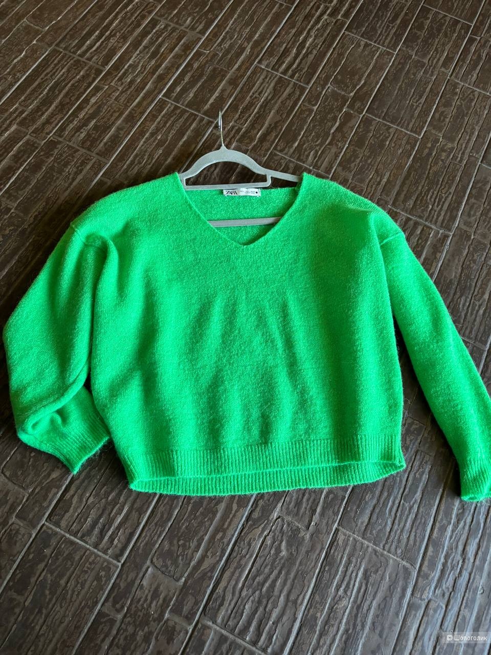 Джемпер Zara, р. L , немного маломерит  на М