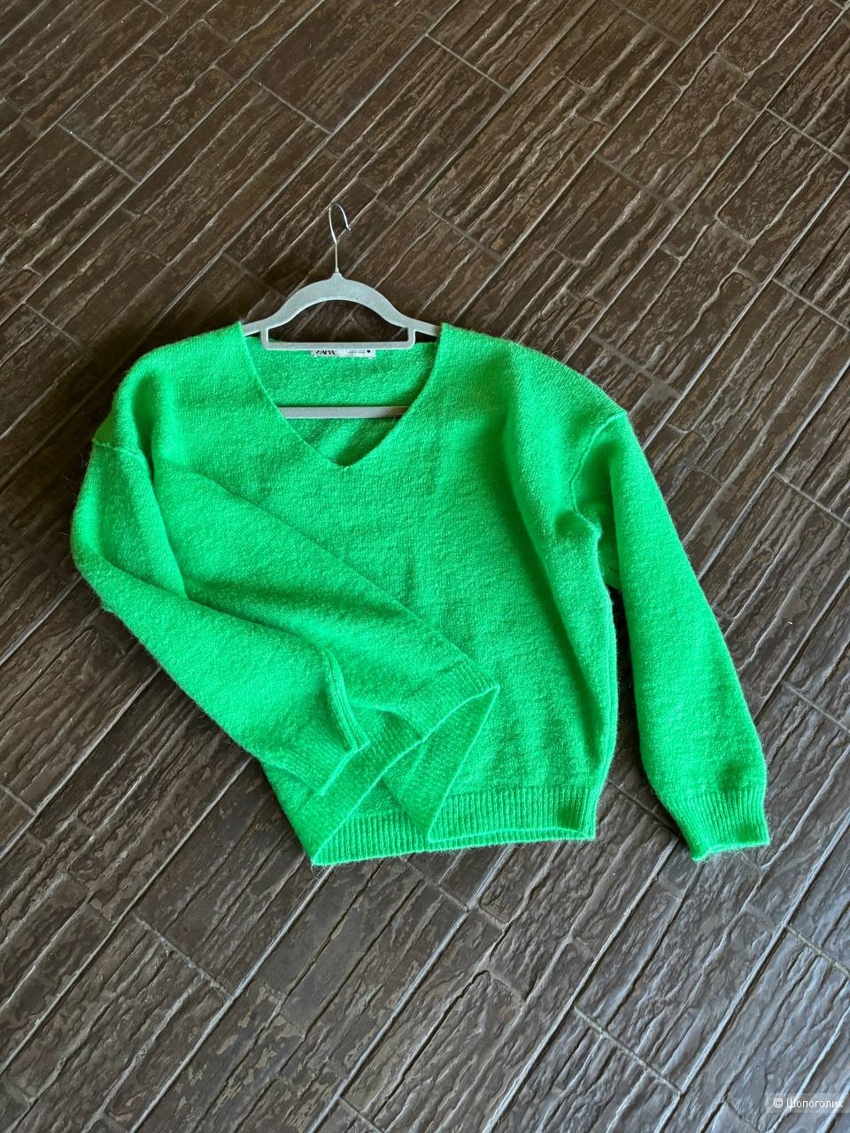 Джемпер Zara, р. L , немного маломерит  на М