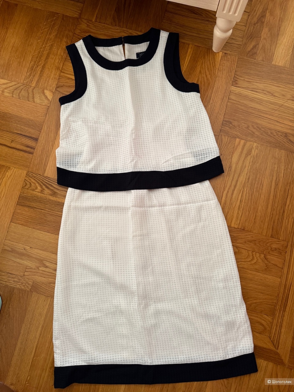 Платье Armani Jeans, размер 38