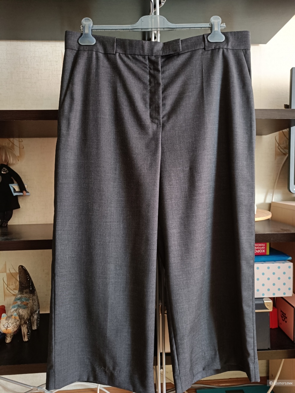 Брюки кюлоты COS (EUR 44).
