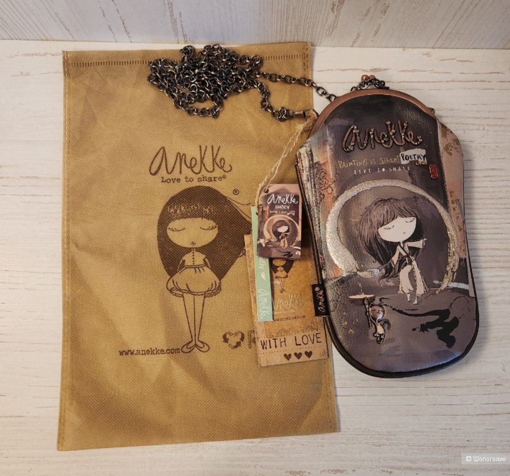 Сумочка, очечник Anekke. Коллекция SHOEN