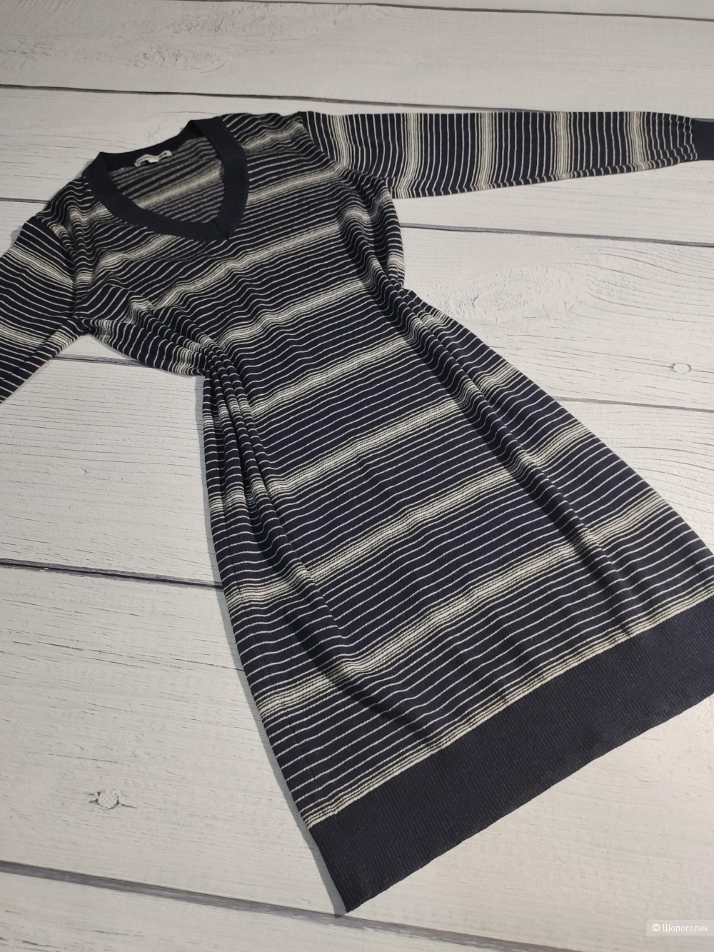 Платье-свитер Uniqlo XS