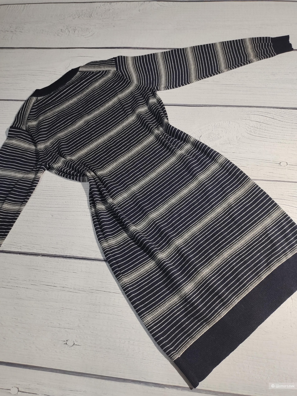 Платье-свитер Uniqlo XS