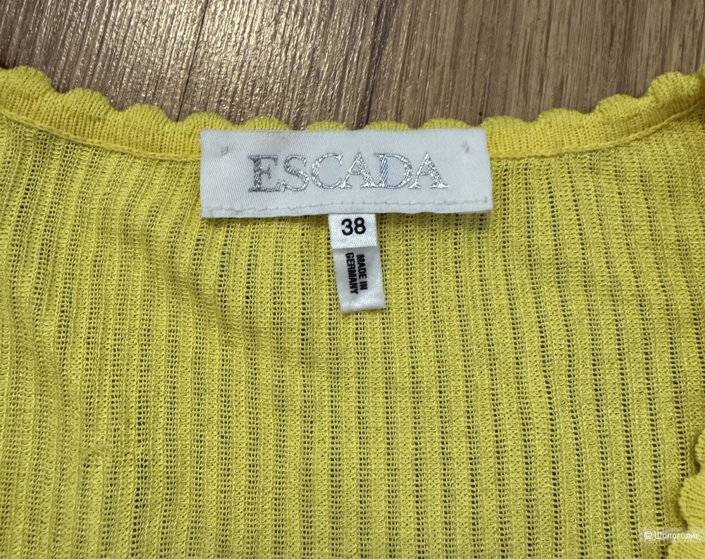 Кофточка Escada