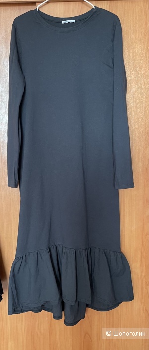 Платье Zara размер М