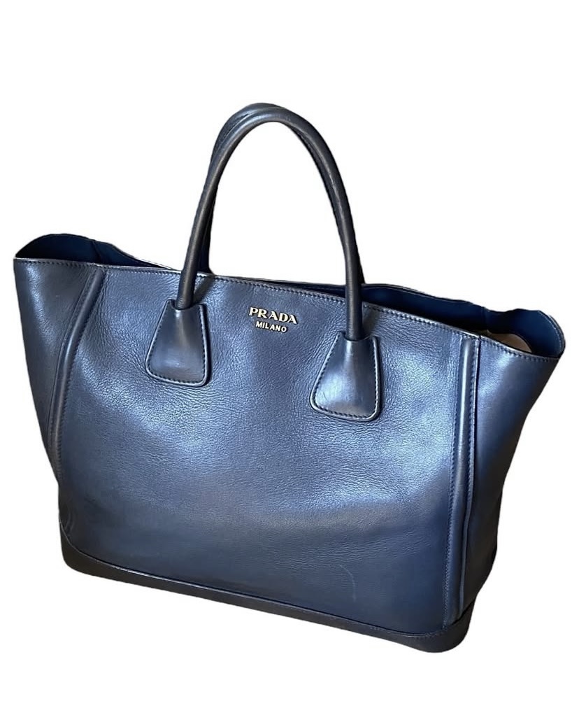 Кожаная сумка тоут Prada one size