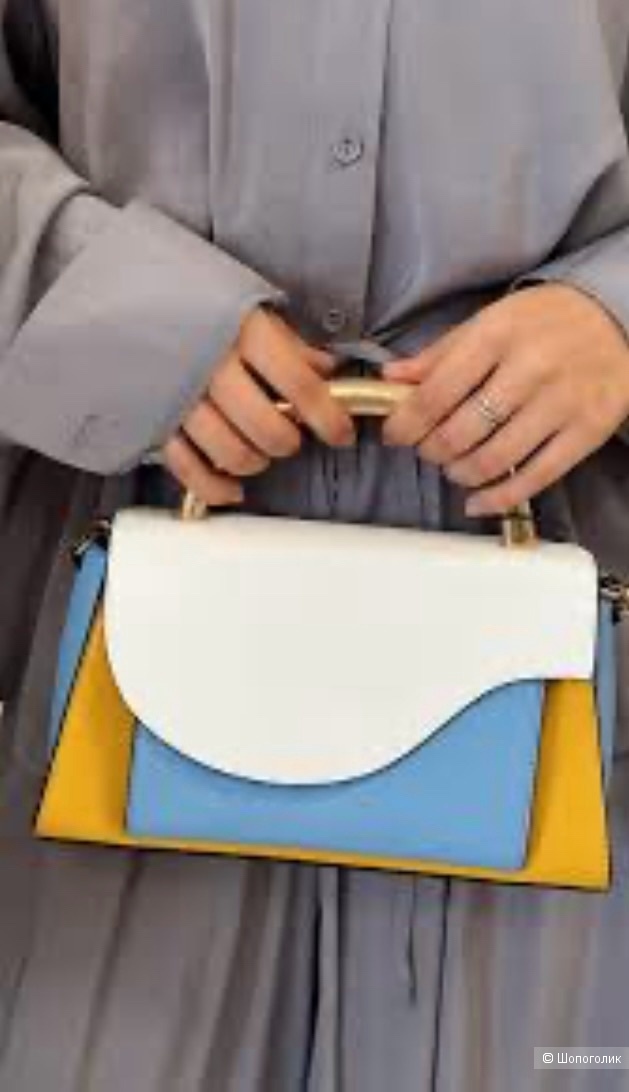 Сумка Charles&Keith.