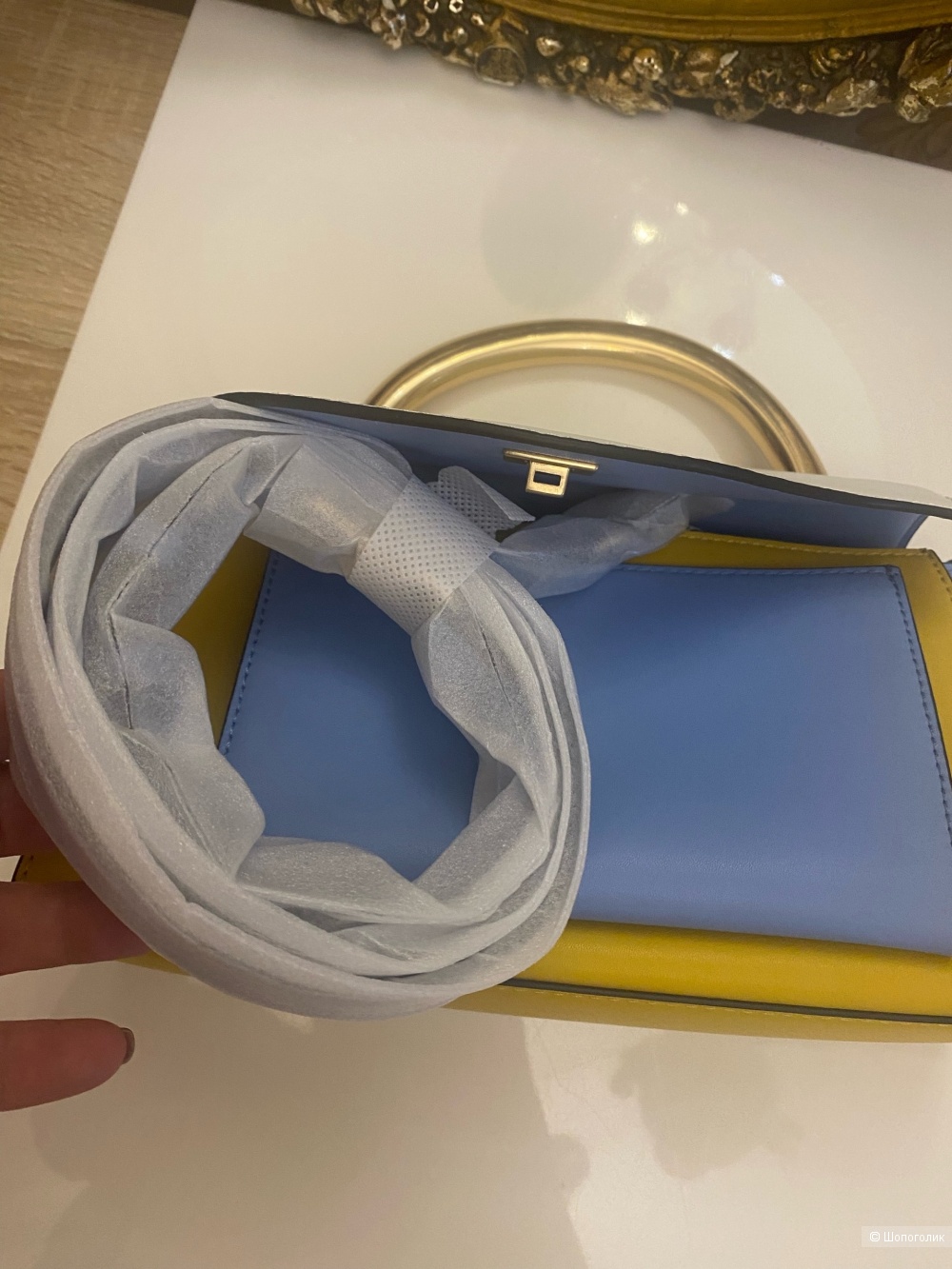 Сумка Charles&Keith.