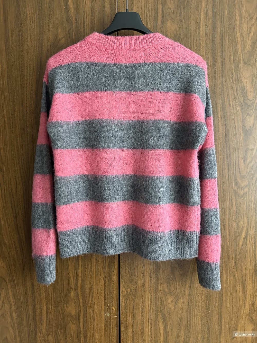Свитер United Colors of Benetton. INT XS (40/42 RU)