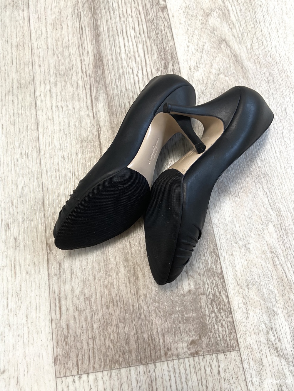 Salvatore Ferragamo туфли 37