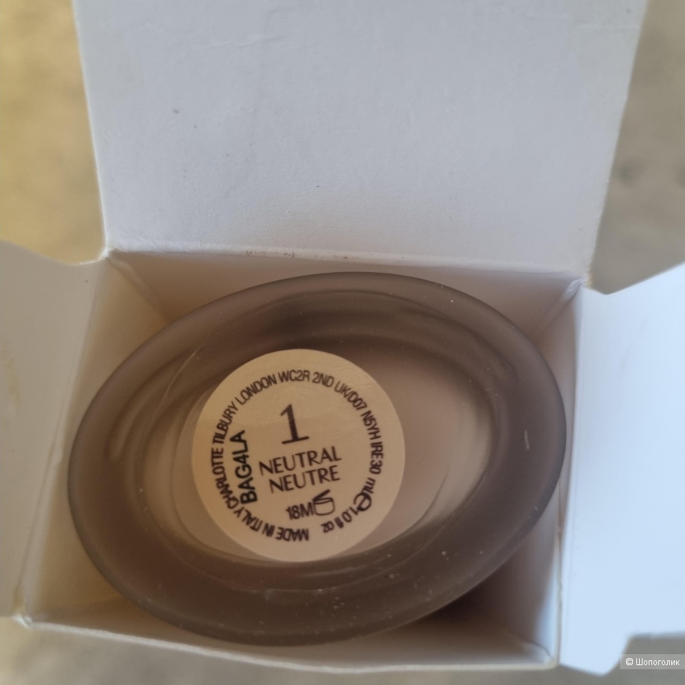 Тональный крем Charlotte Tilbury Airbrush Flawless 30 ml