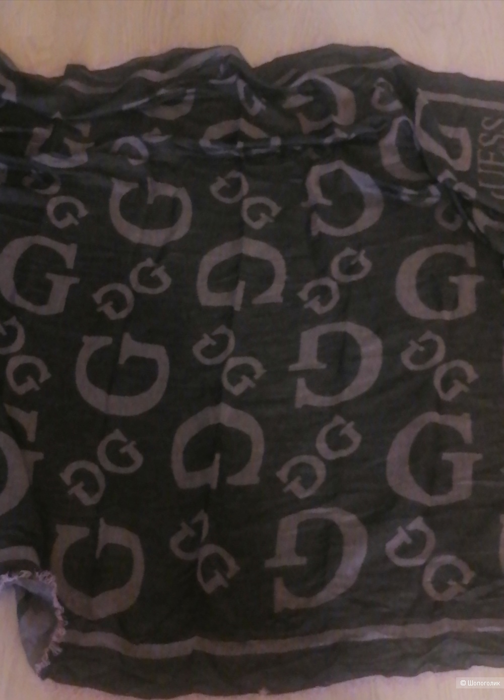 Шапка  carlo visintini и палантин guess