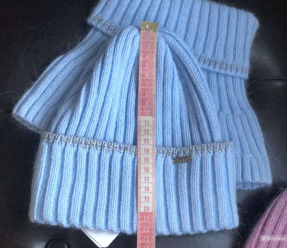 Комплект шапка и манишка FERZ,one size