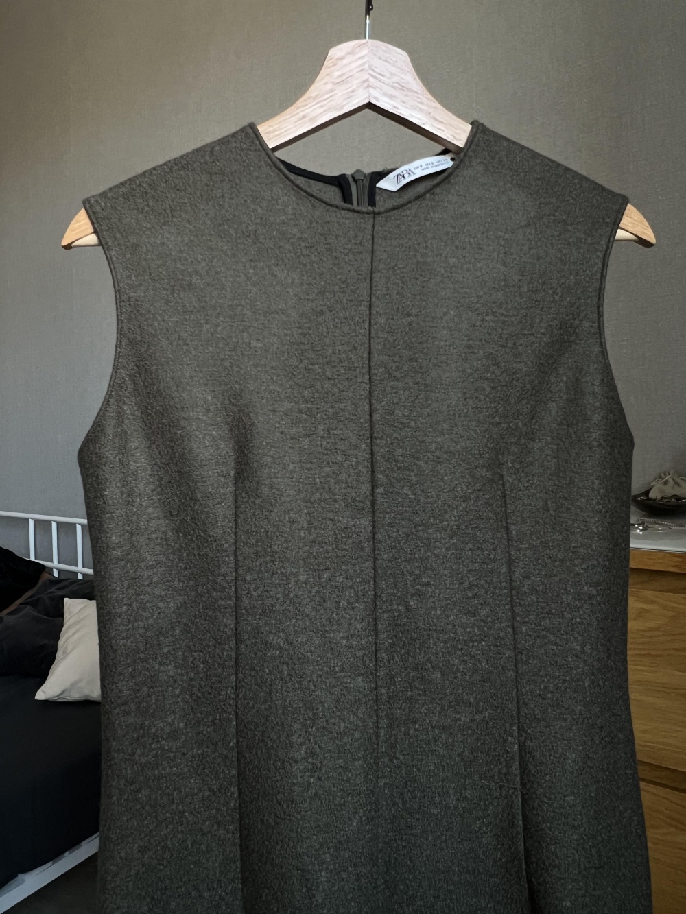 Шерстяное платье-сарафан Zara (S, RUS 44)