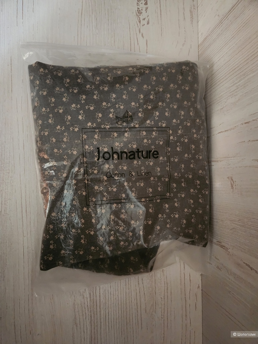 Легкая курточка – ветровка Johnature.  Размер М, L,  XL