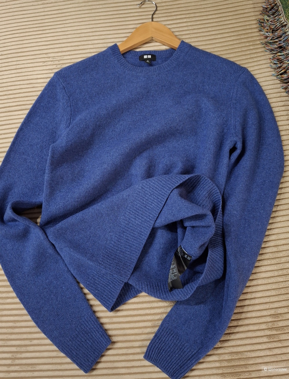 Свитер Uniqlo/42-44