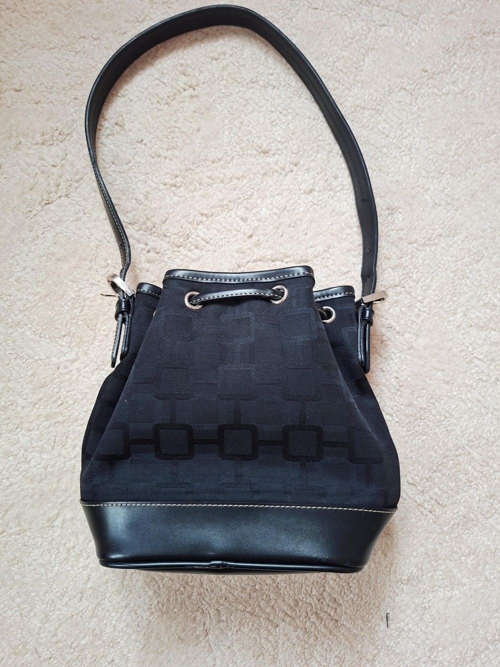 Сумка Nine West черная