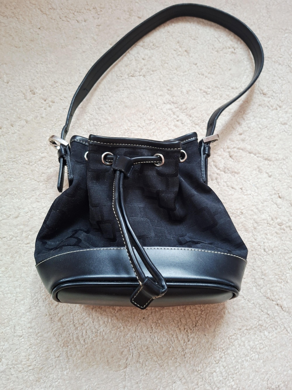 Сумка Nine West черная