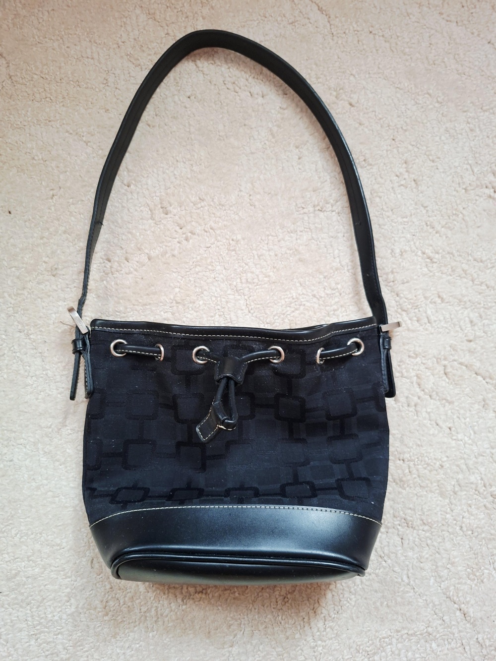 Сумка Nine West черная