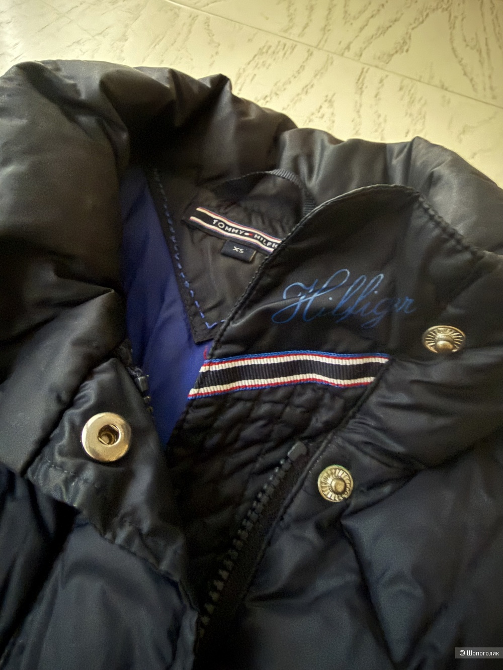 Пуховик Tommy Hilfiger размер xs