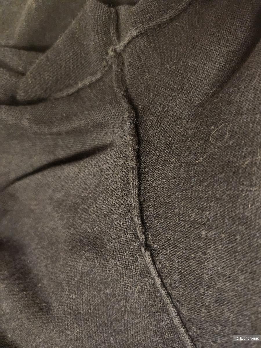 Джемпер мужской  Massimo Dutti. Размер L