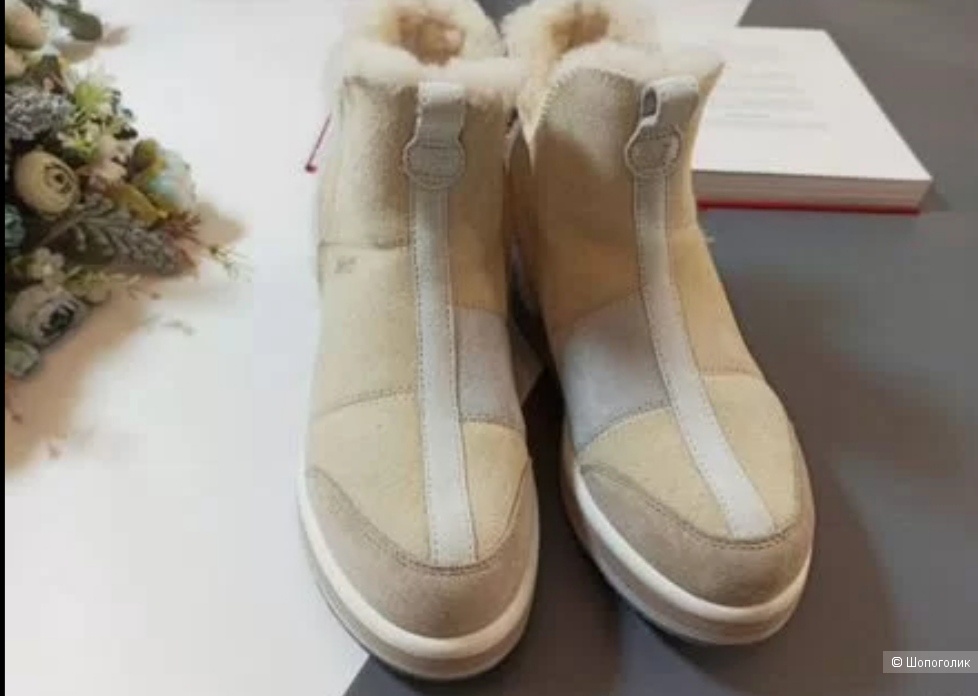 DECKERS  Зимние ботинки 40.5/41