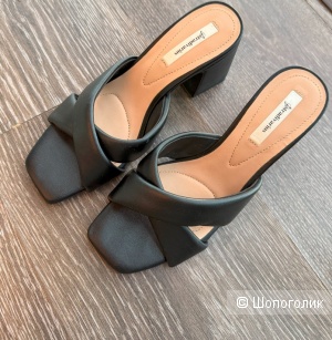Босоножки Stradivarius р.35