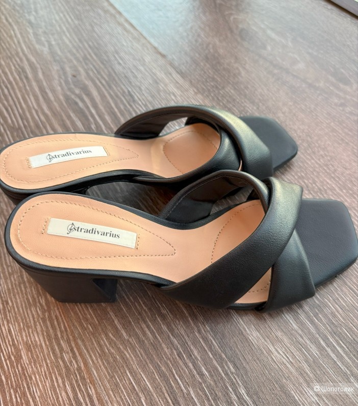 Босоножки Stradivarius р.35