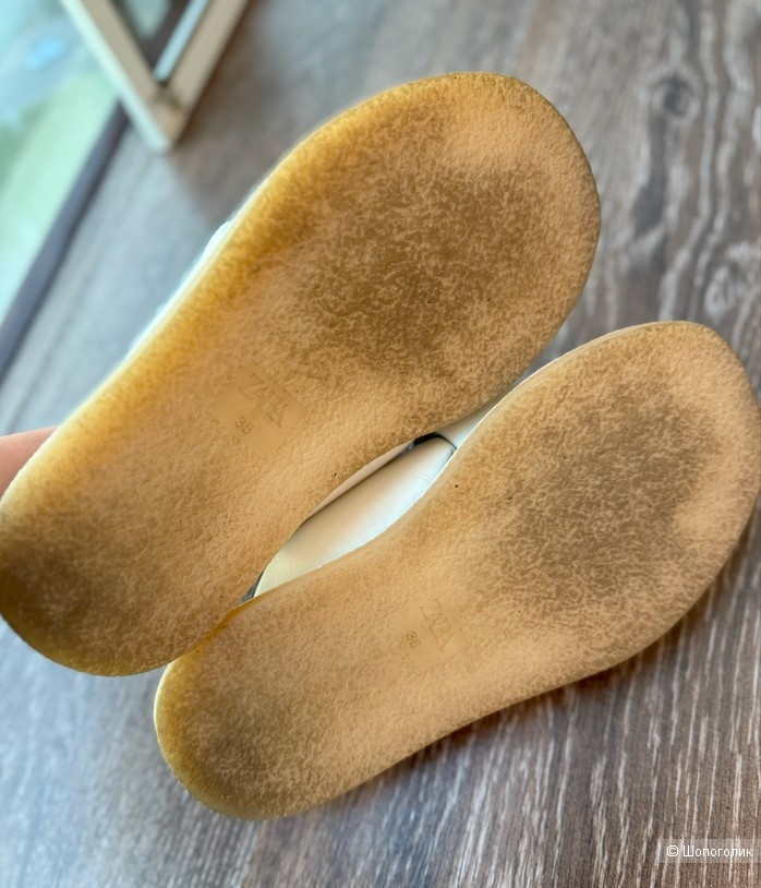Cандалии ZARA р35