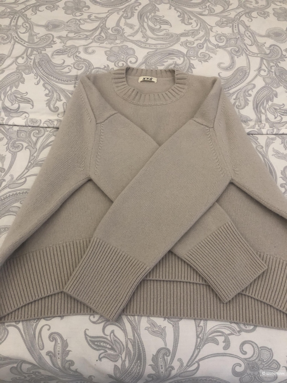 Свитер кашемир/ шерсть  размер 44-46