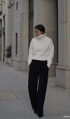 Шерстяные брюки Hugo Boss/46