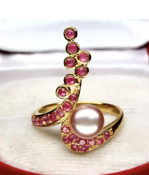 Серебряное кольцо с натуральными  рубинами и жемчугом, 17,75