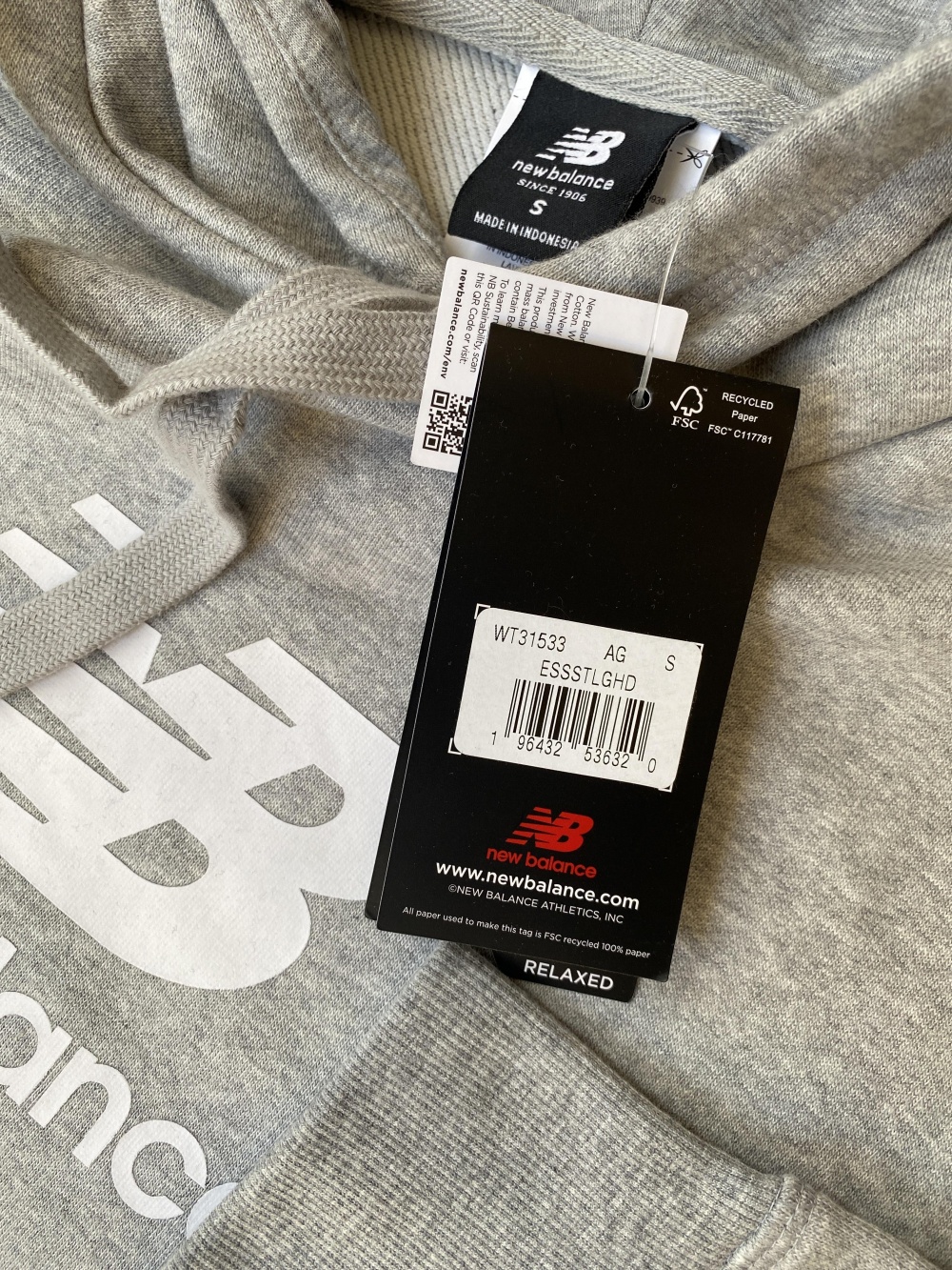 Худи New Balance, S.