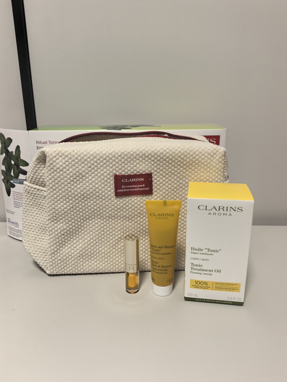 Clarins подарочный набор средств для тела