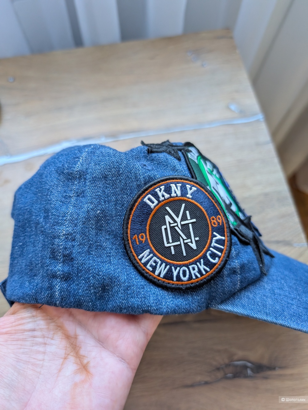 DKNY.  бейсболка женская one size