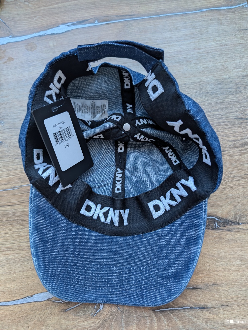 DKNY.  бейсболка женская one size