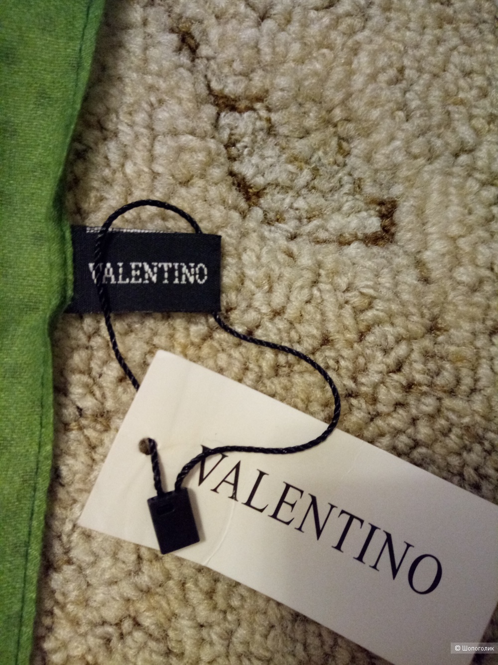 Шерстяной платок VALENTINO, 85*85 см