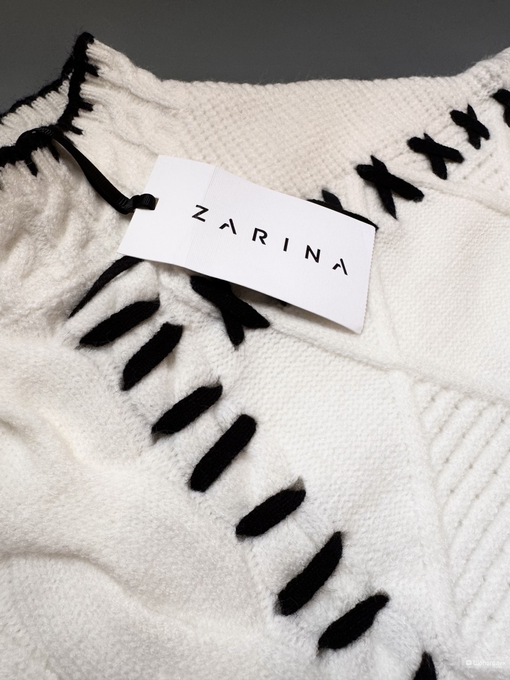 Свитер ZARINA размер L