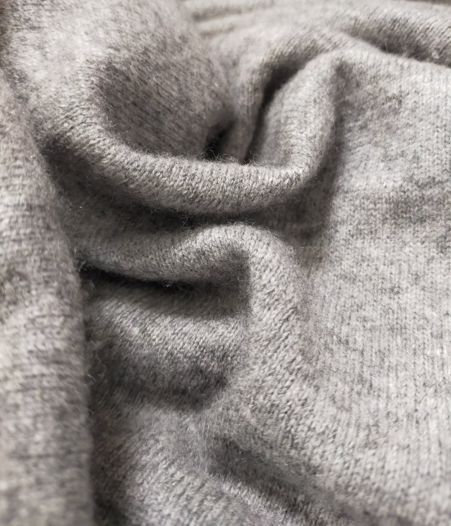 Кашемировый свитер Uniqlo размер XL