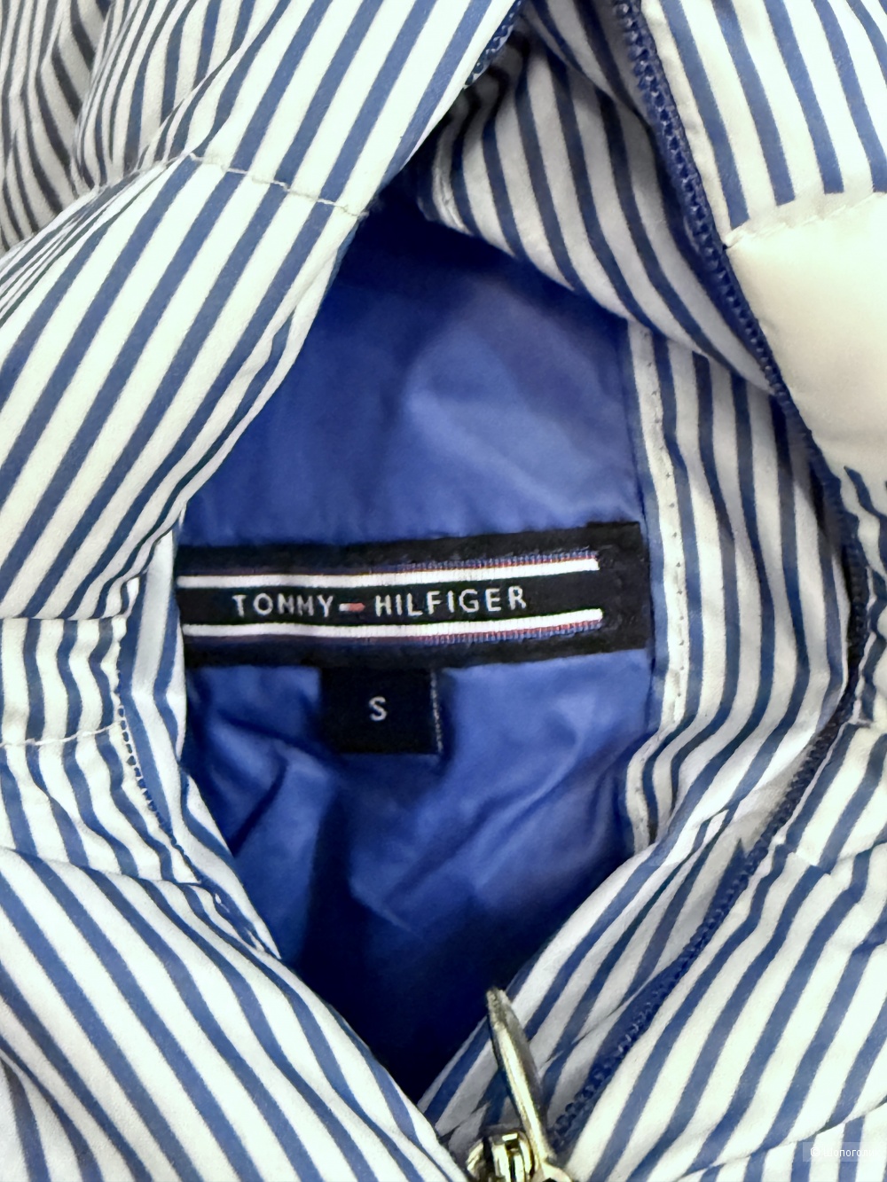 Пуховик Tommy Hilfiger, размер S.