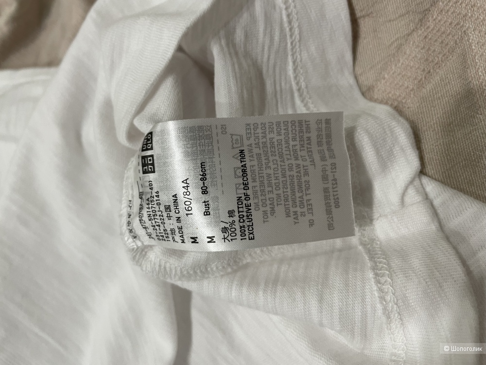 Футболка Uniqlo&ANYA HINDMARCH размер М