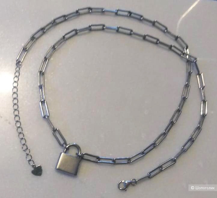 Серебряное шейное украшение