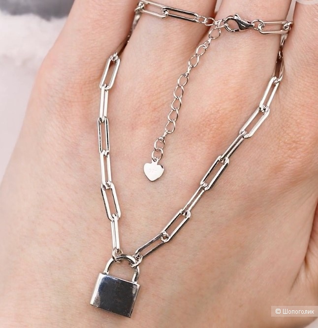 Серебряное шейное украшение