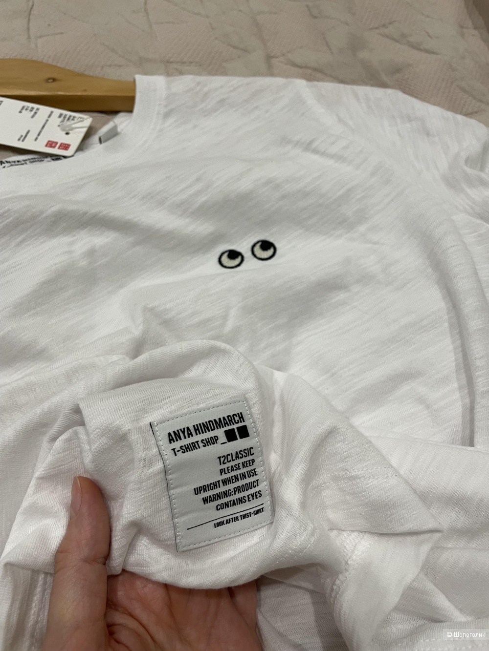 Футболка Uniqlo&ANYA HINDMARCH размер М