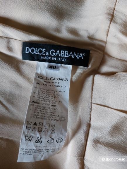 Костюм Dolce&Gabbana размер 42